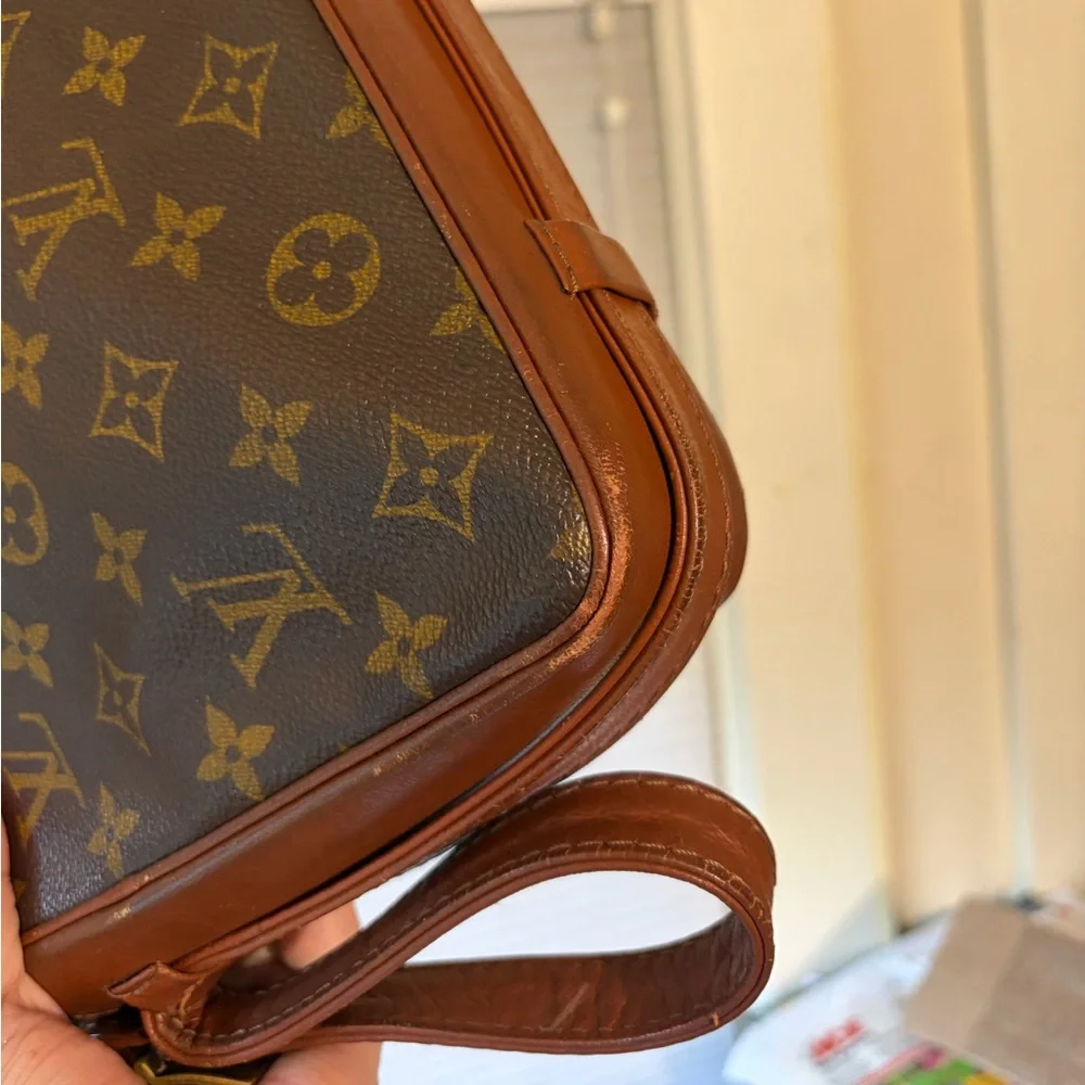Vintage LV Louis Vuitton Monogram Sac Bandouliere Shoulder Bag or Crossbody - Picture 6 of 10